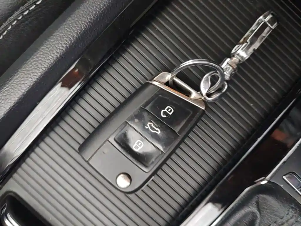 Photo 9 - Volkswagen Teramont