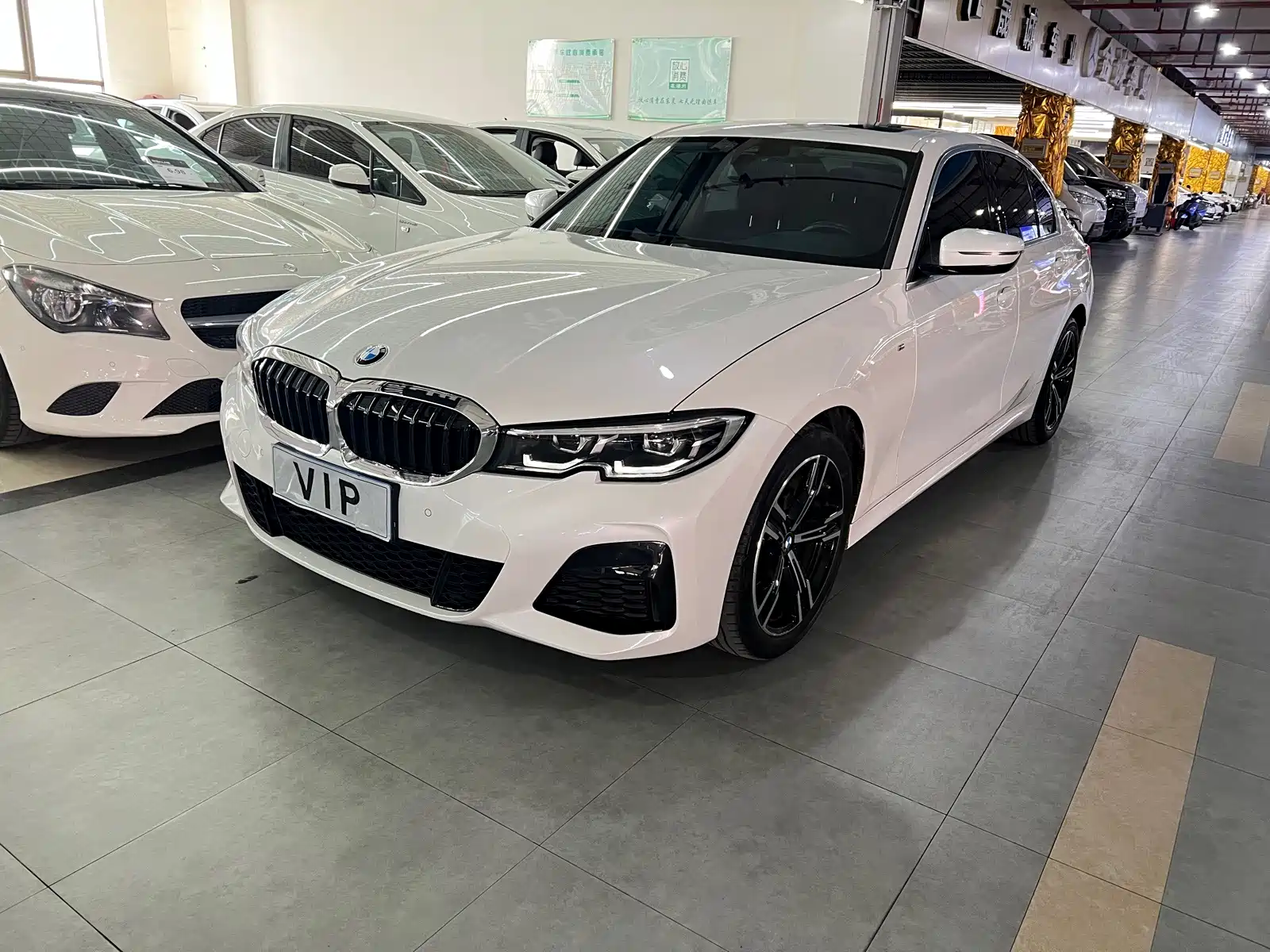 صورة 1 - BMW 3 Series