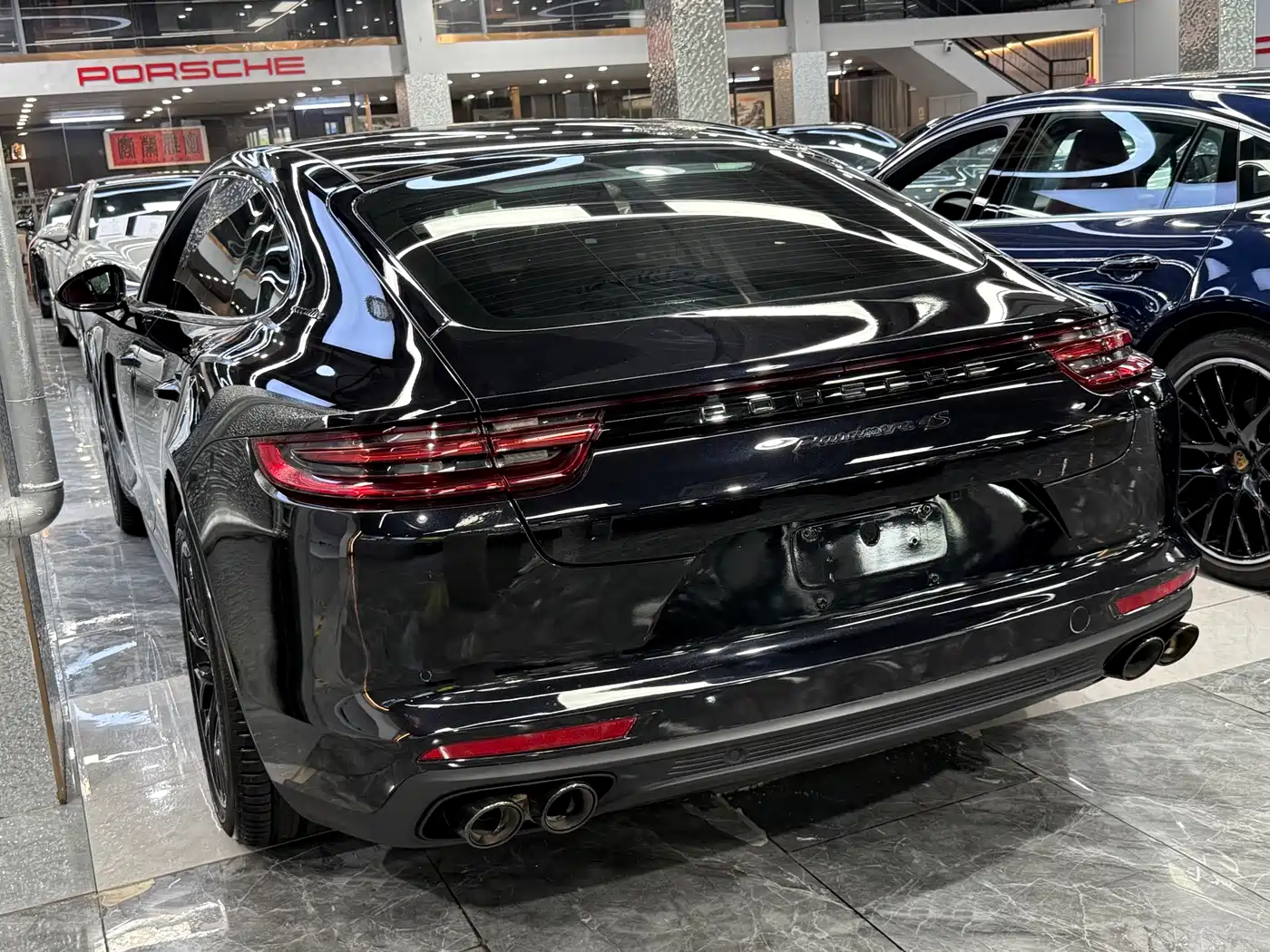 Porsche Panamera 2019 Panamera Executive Long Wheelbase 2.9T фото 18