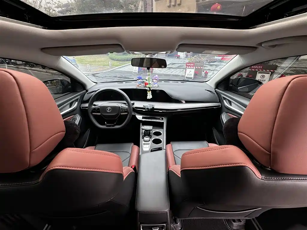 Changan Eado 2024 2023 Enjoy Edition PLUS Blue Whale NE 1.4T GDI DCT Premium Edition