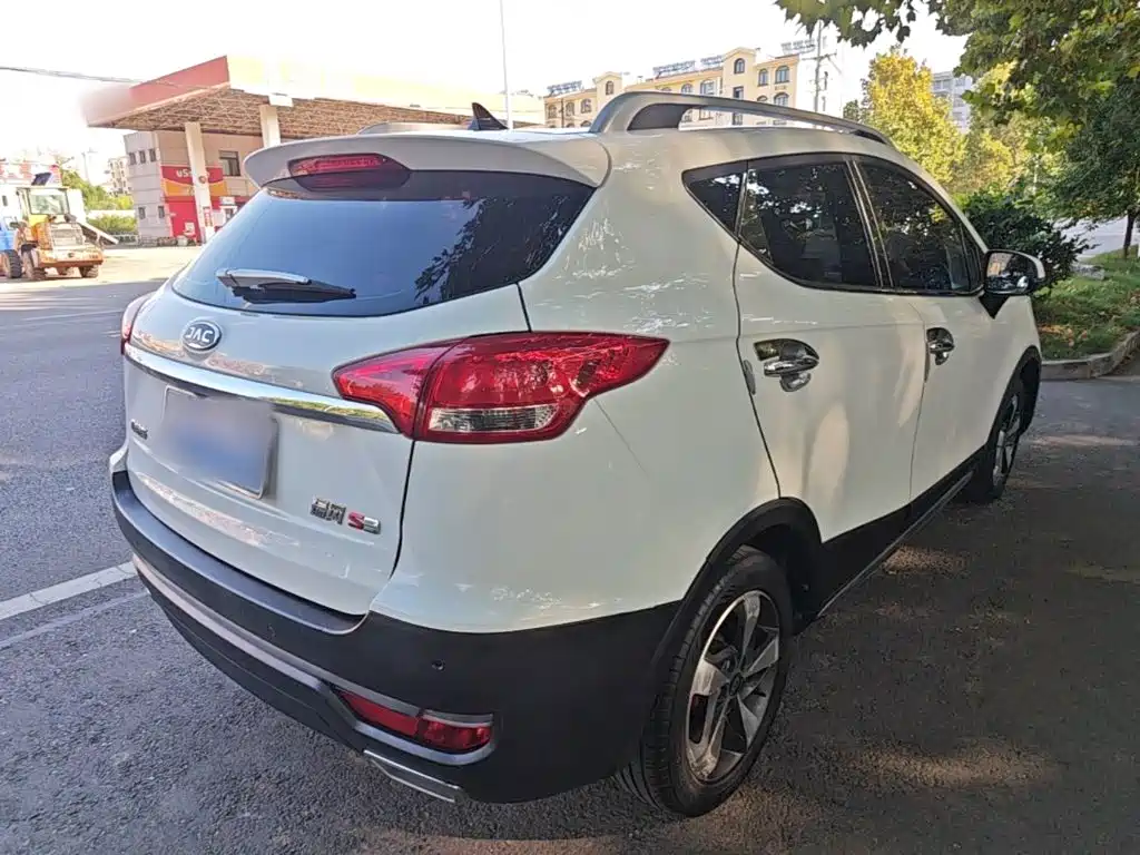 Фото 7 - JAC Refine S3
