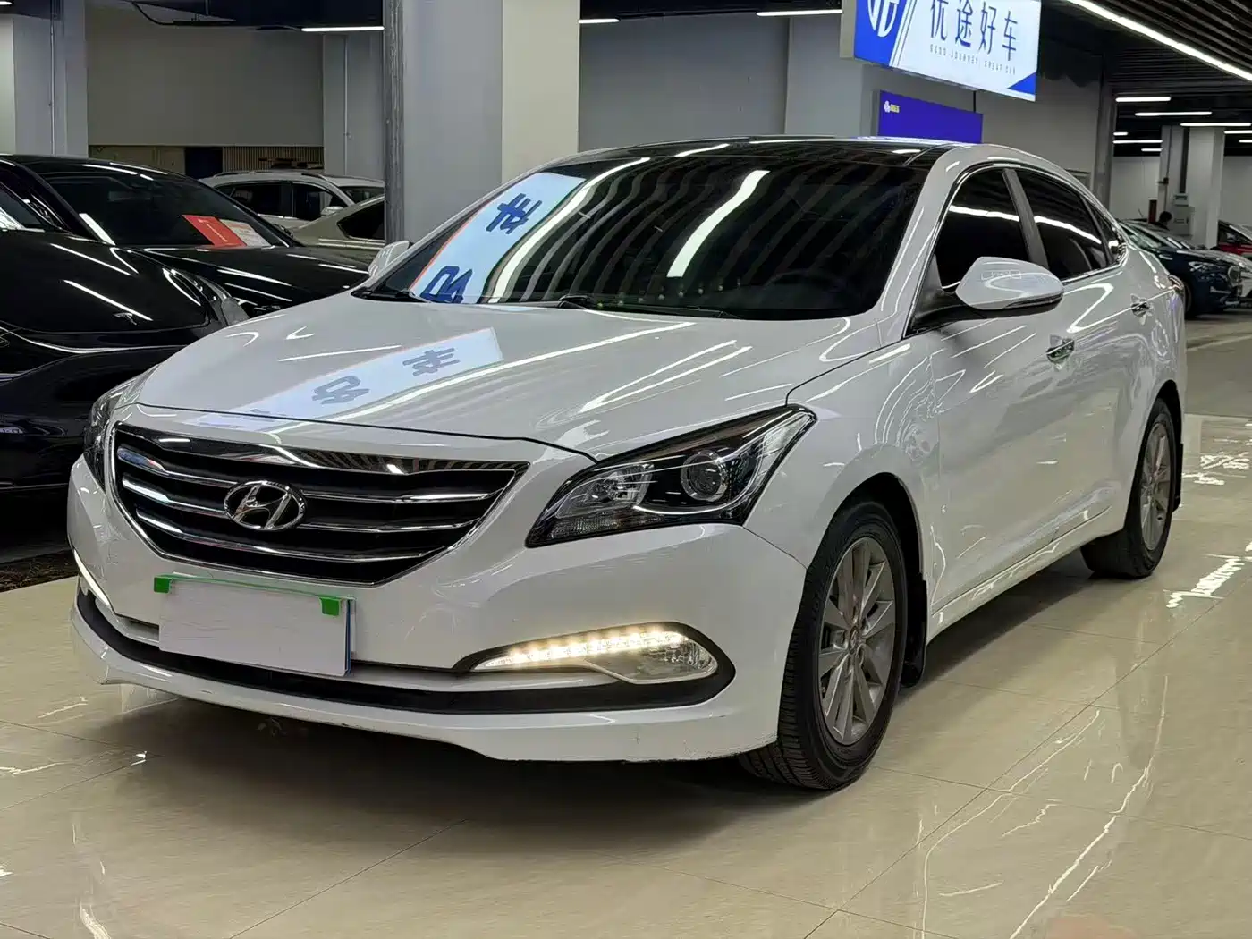 Hyundai Mistra 2016 1.8L Automatic Smart GLS