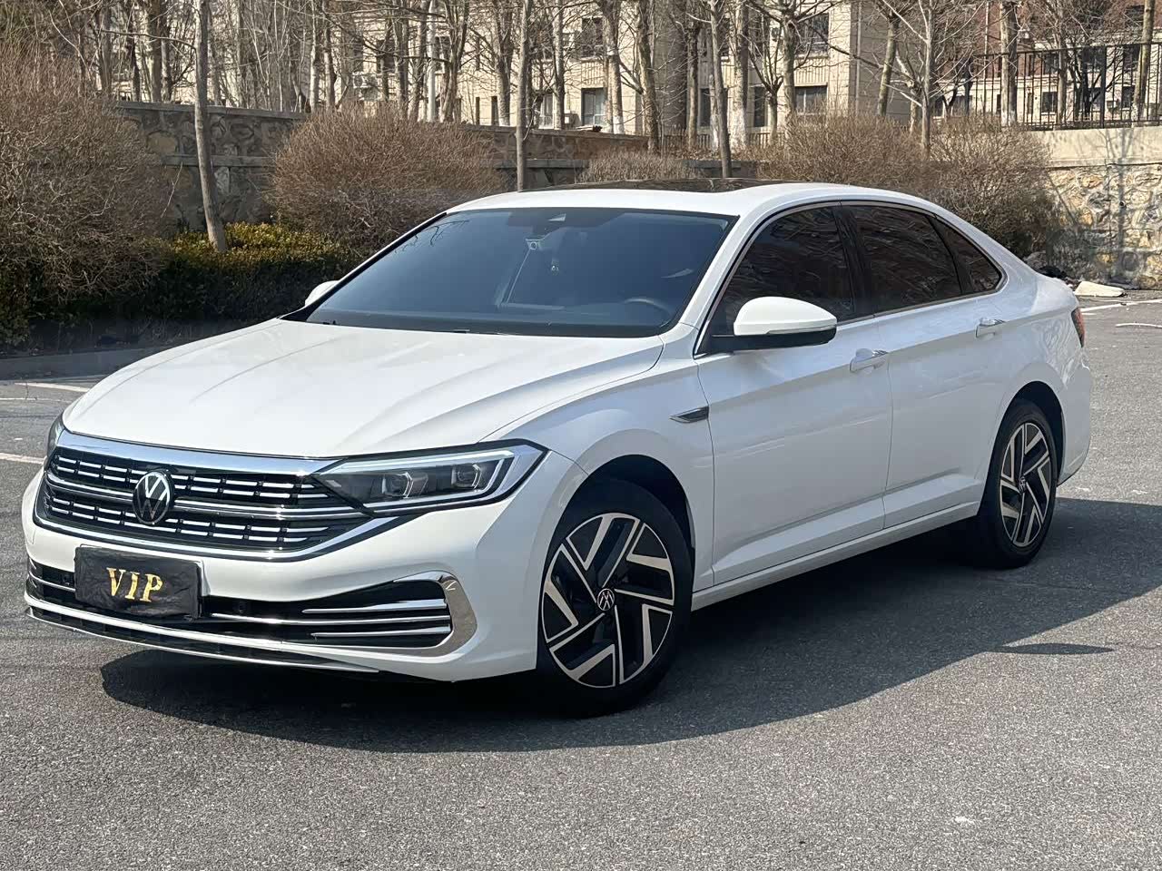 Volkswagen Sagitar