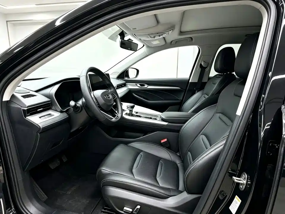 Geely Preface 2020 2021 2.0TD Luxury