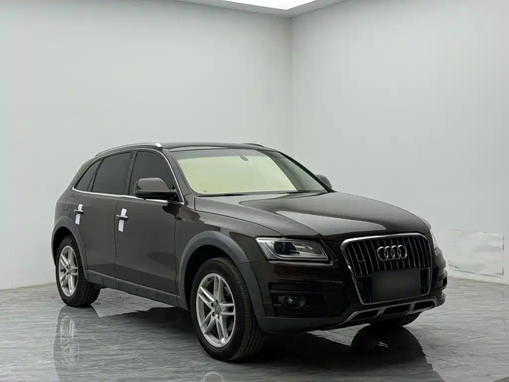 Audi Q5 2018 2017 Plus 40 TFSI Comfort