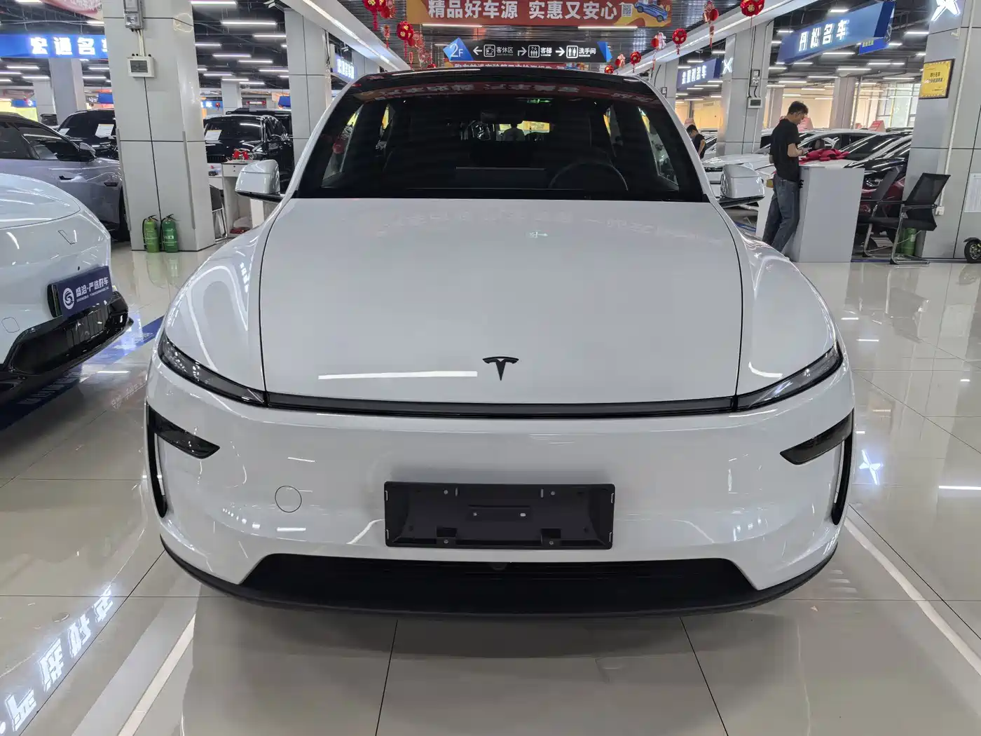 Tesla Model Y 2026 2026 Rear-Wheel Drive