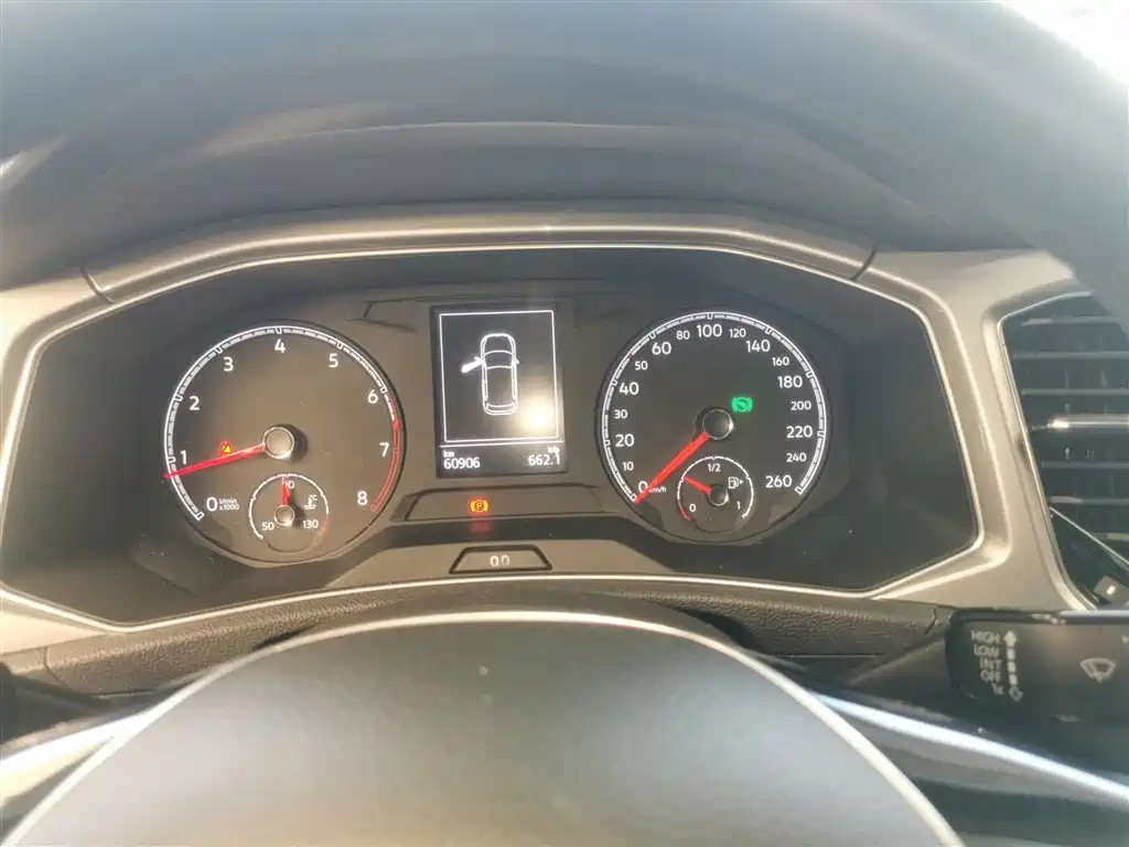 Volkswagen T-ROC 2018 230TSI DSG 2WD Progressive China V фото 12