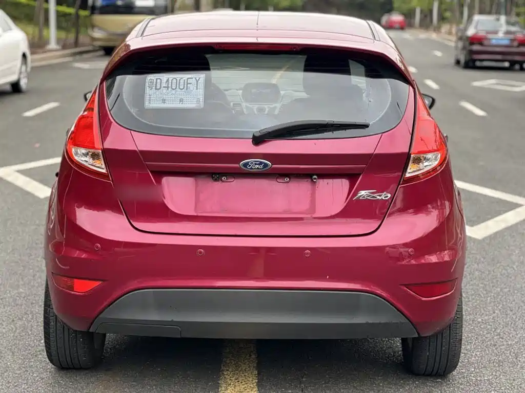 Ford Fiesta 2015 2013 Hatchback 1.5L Automatic Fashion