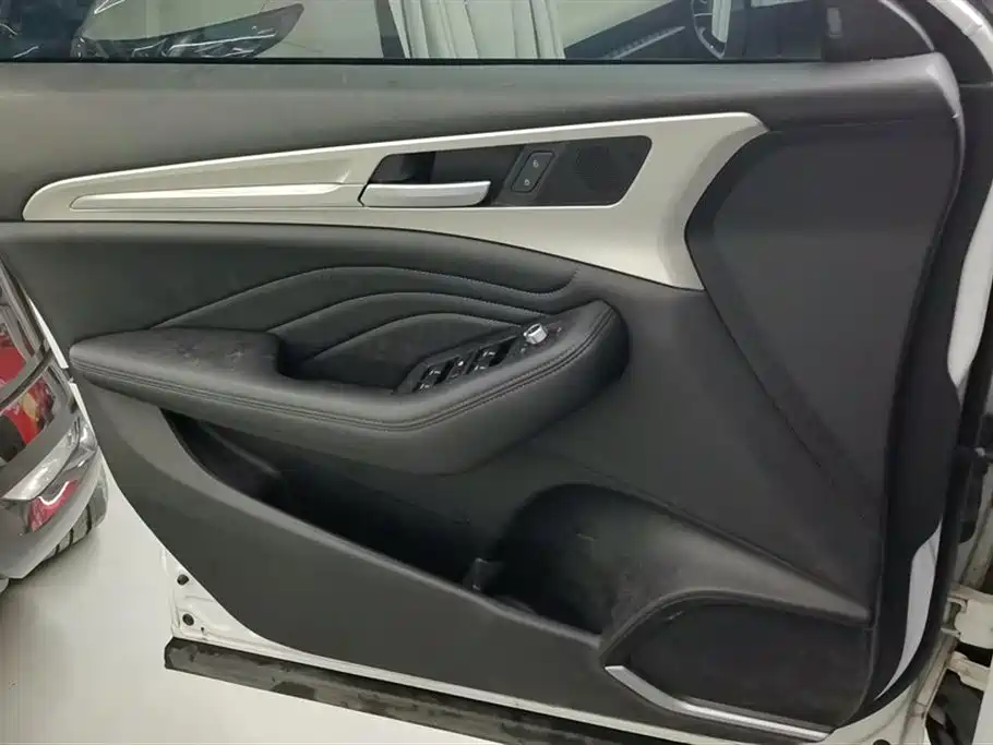 Haval F7 2020 2.0T 2WD i-Style фото 7
