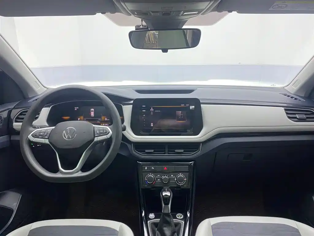 VOLKSWAGEN TUYUE
