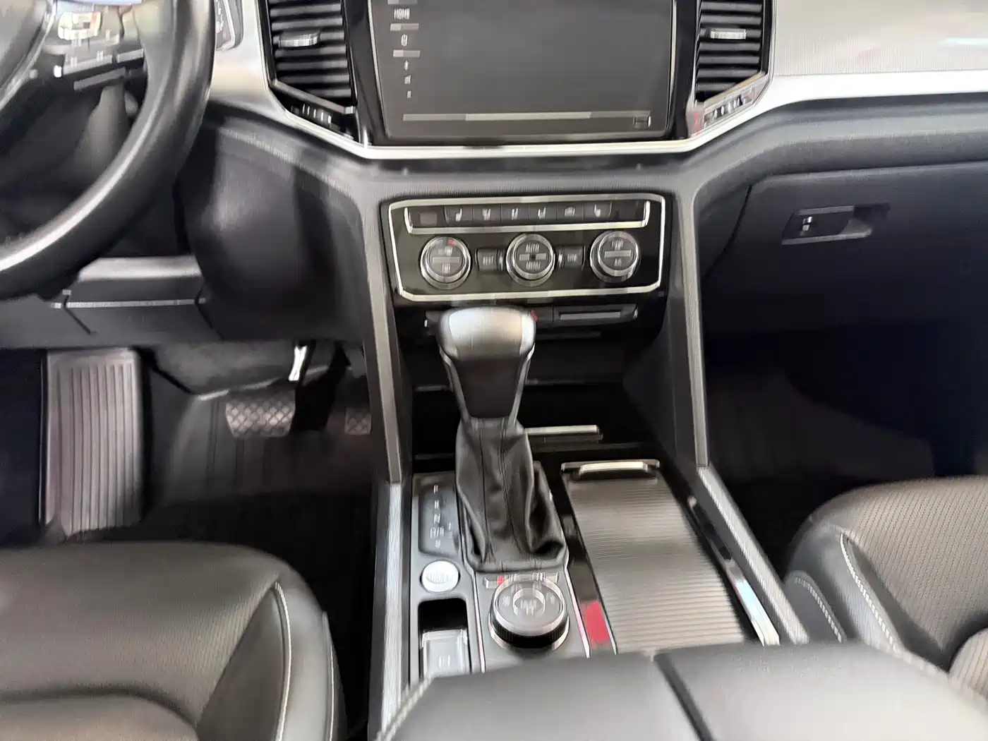 Volkswagen Teramont 2020 380TSI 4WD Luxury Edition China VI фото 15
