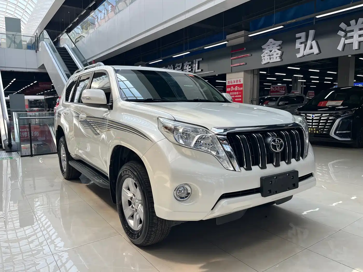 Toyota Prado 2016 2.7L Auto Standard Edition фото 3