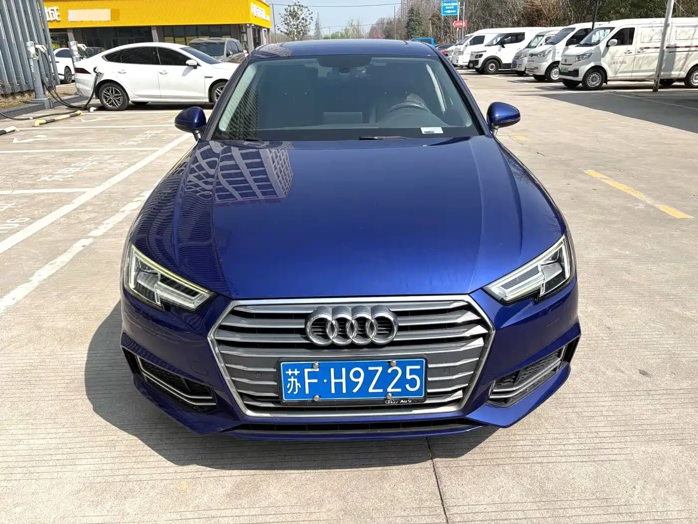 Audi A4L 2018 30th Anniversary 40 TFSI Fashion фото 2