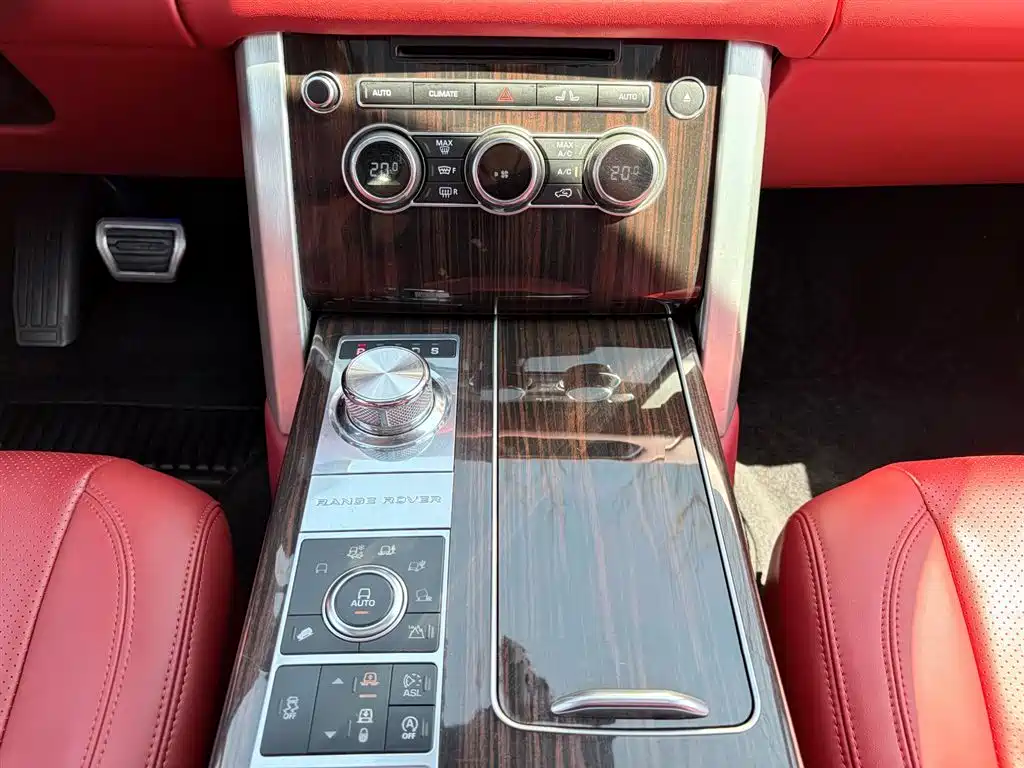 Land Rover Range Rover 2014 3.0 SC V6 Vogue SE фото 16