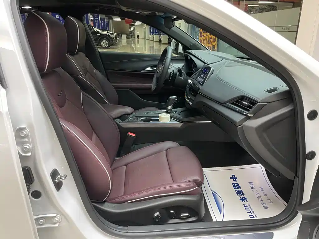 Cadillac CT4 2023 2022 28T Premium