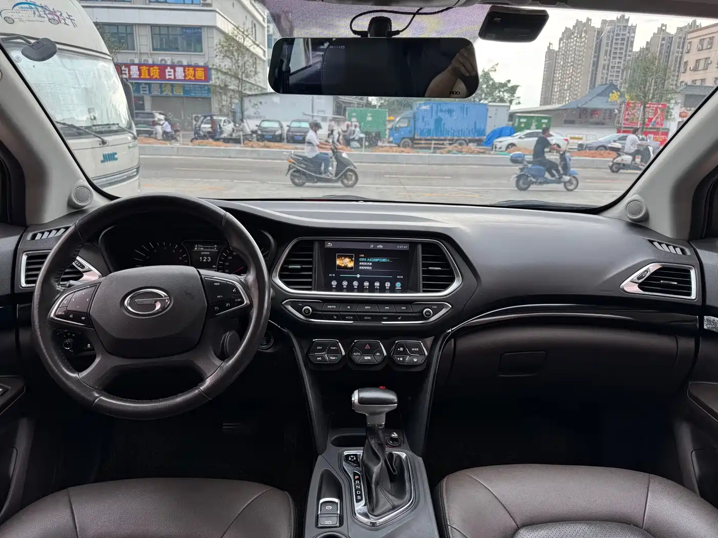 GAC Trumpchi Trumpchi GS4 2017 235T Automatic 2WD Luxury Smart Connected Edition фото 4