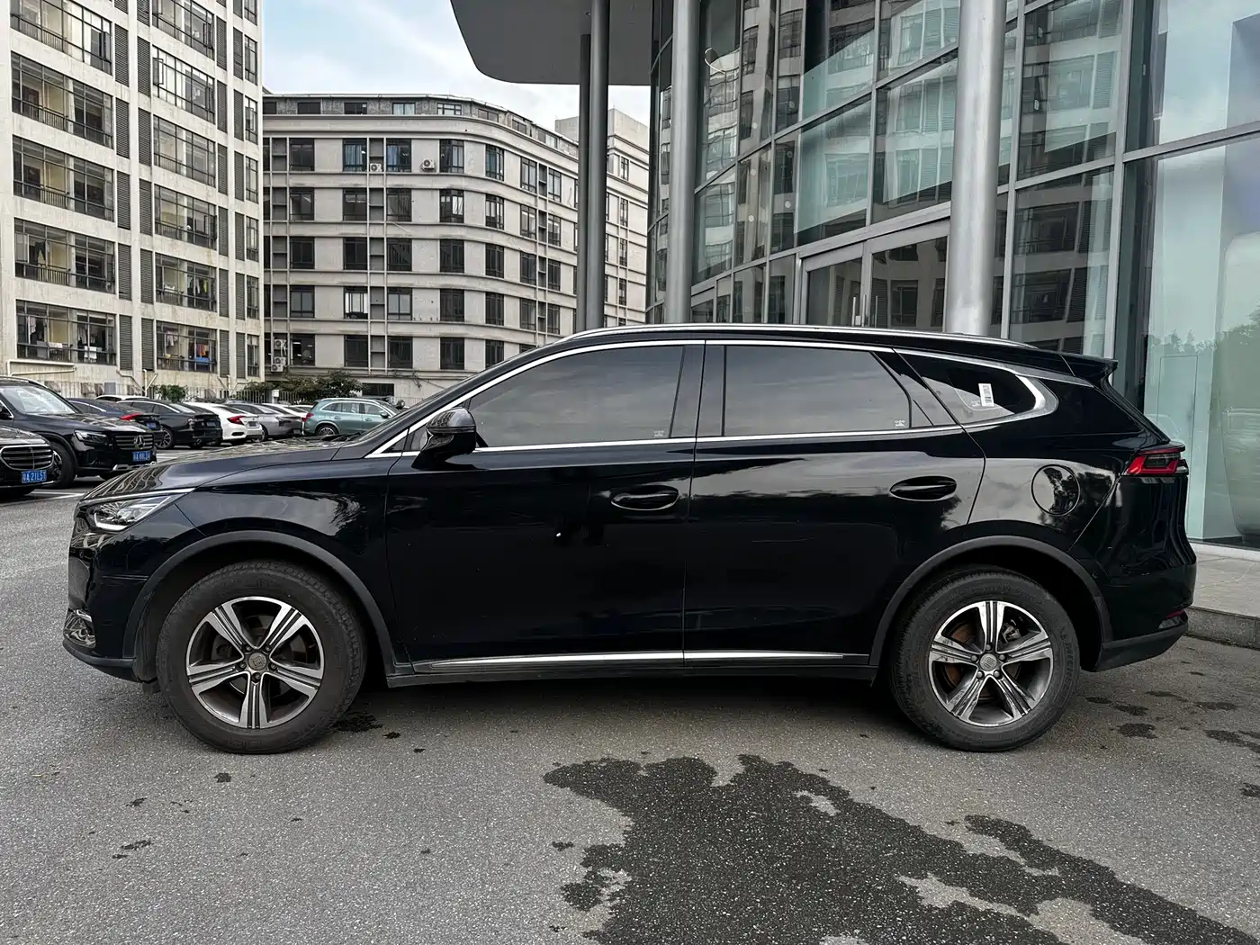 BYD Tang 2019 2.0T Automatic Smart Connect Delight 7-seater China VI фото 3