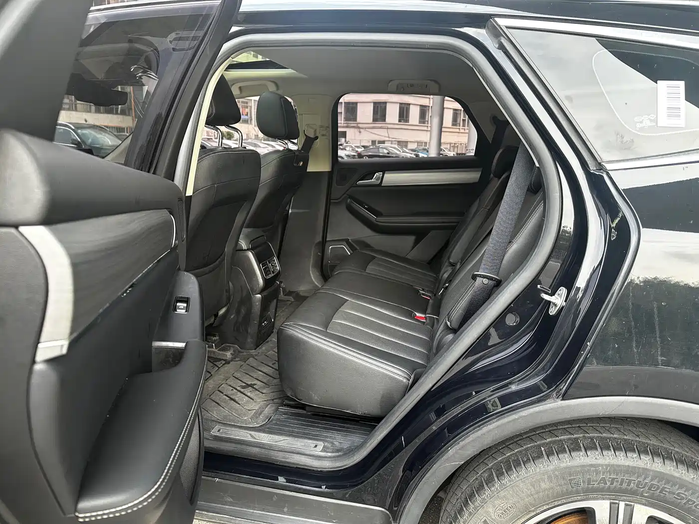 BYD Tang 2019 2.0T Automatic Smart Connect Delight 7-seater China VI фото 7
