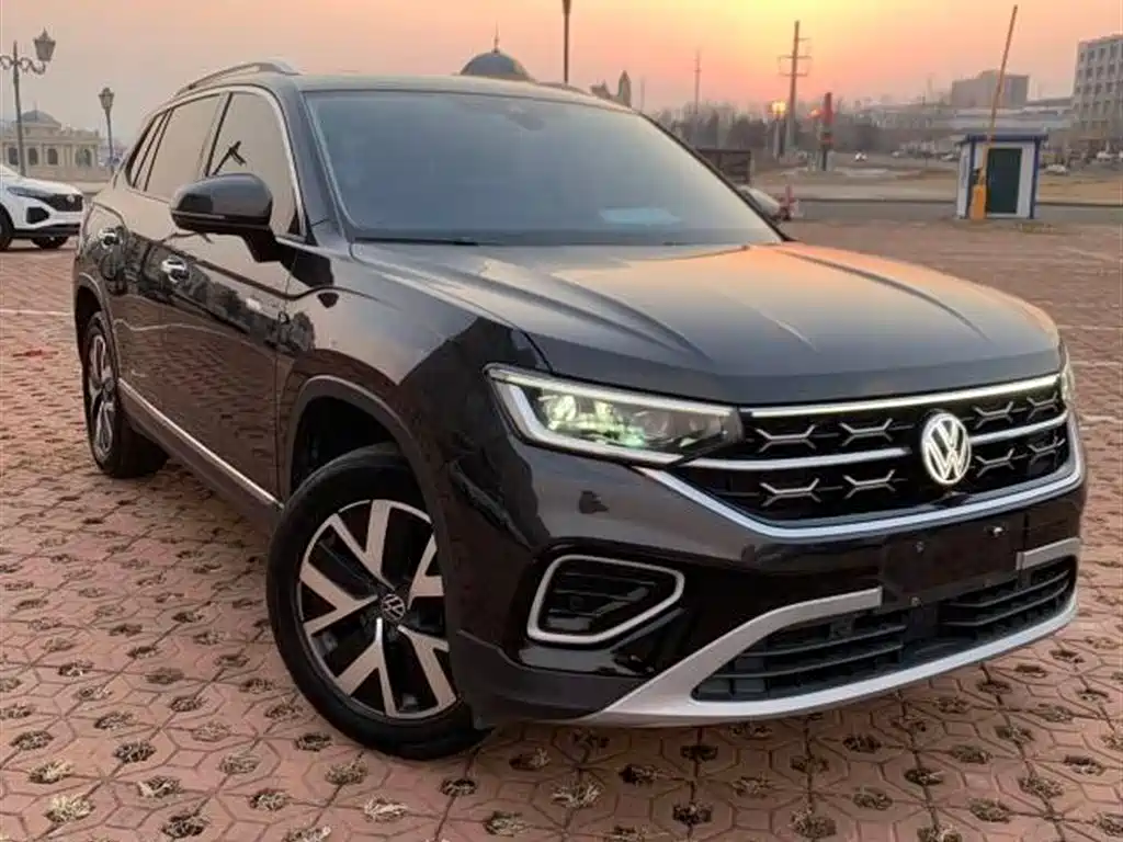 Volkswagen Tayron 2023 280TSI 2WD Luxury Plus Advanced Edition фото 2