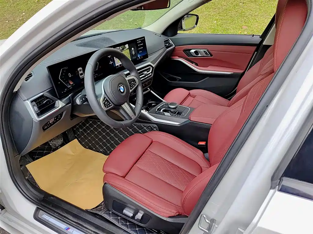 BMW 3-SERIES