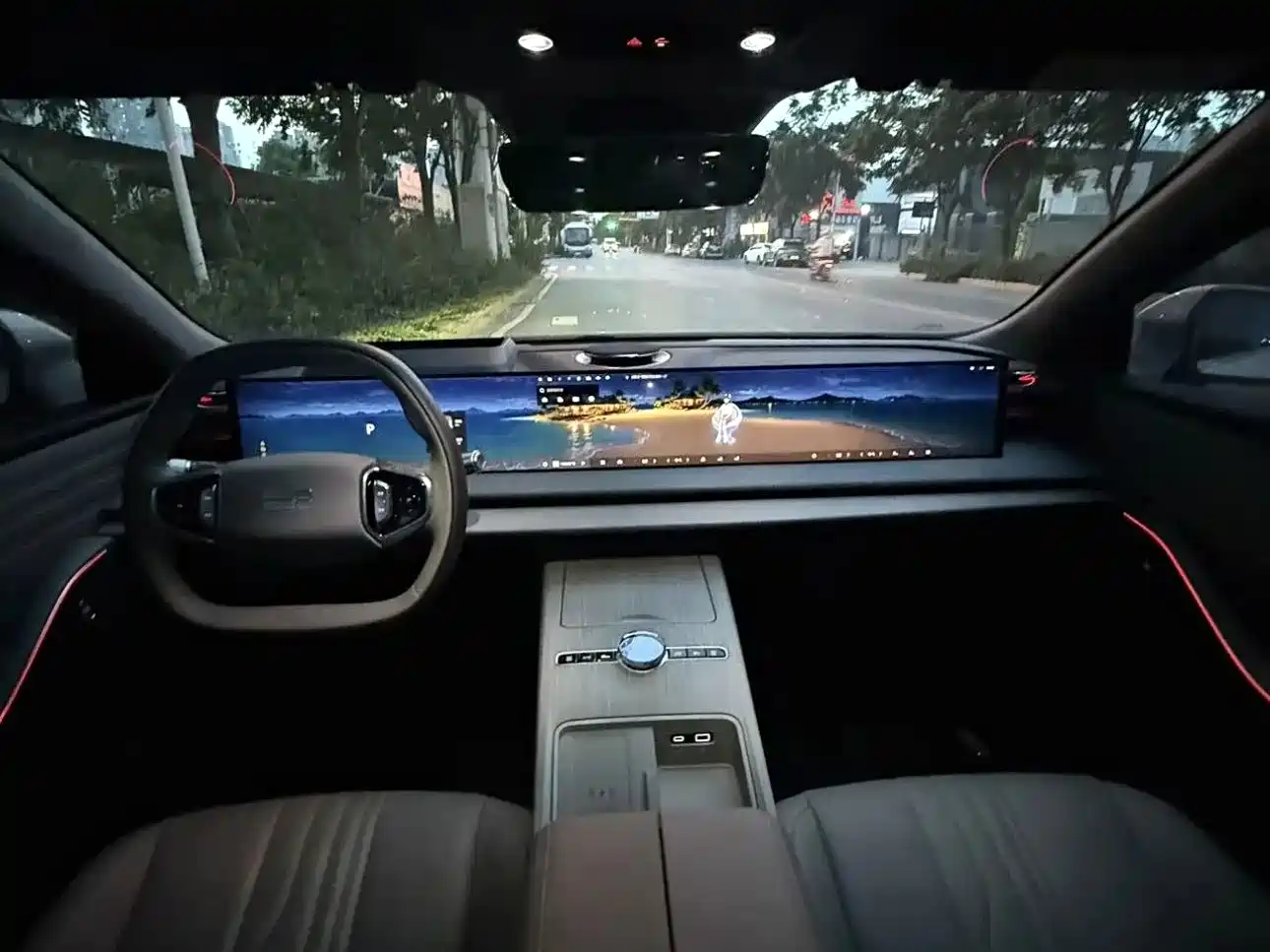 Geely Galaxy Galaxy E8 2024 2024 Model 550km RWD Soaring Dragon Edition