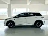 Фото 3 - BYD Dolphin