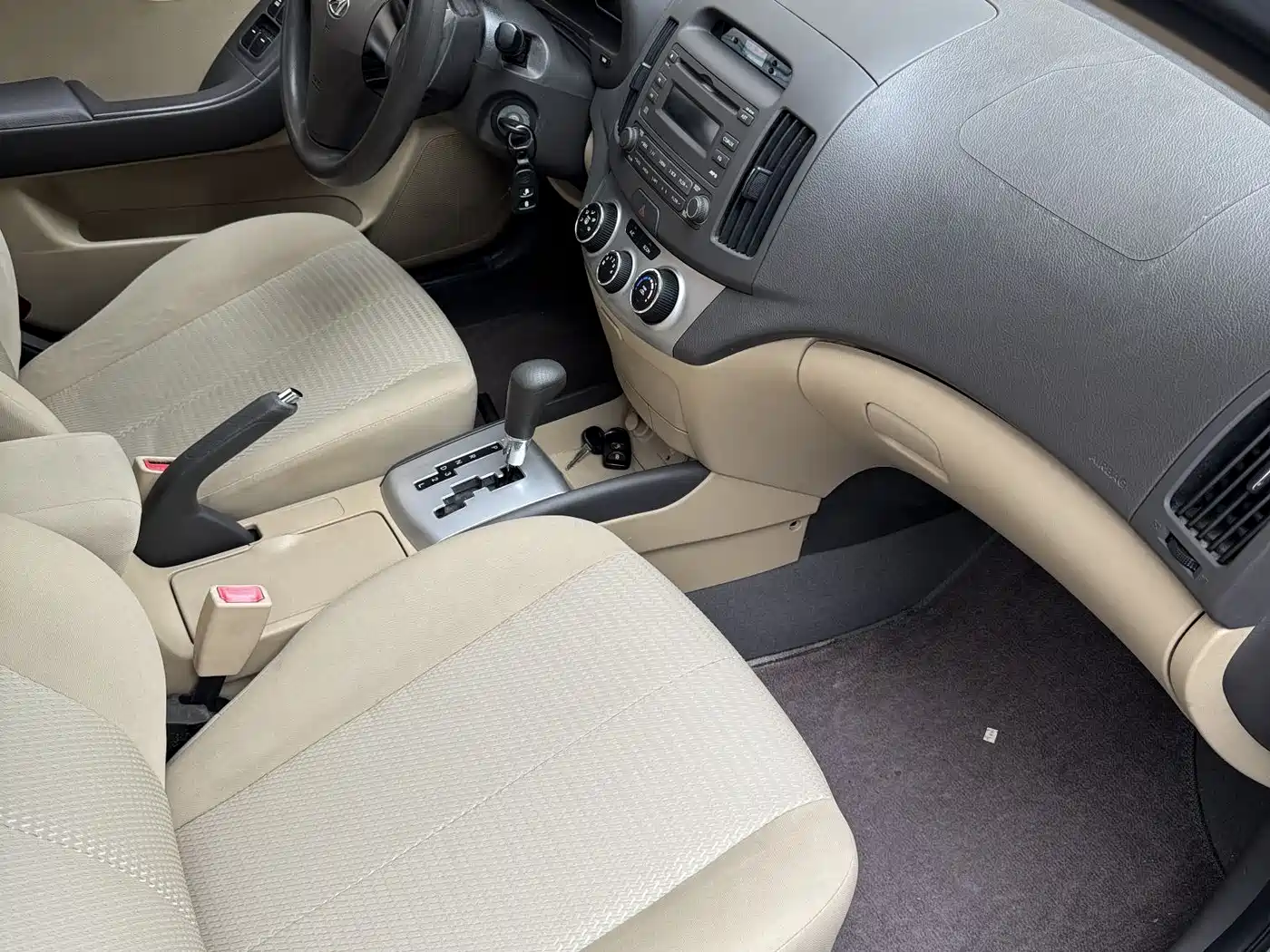 Hyundai Elantra 2008 1.6L AT GLS фото 9