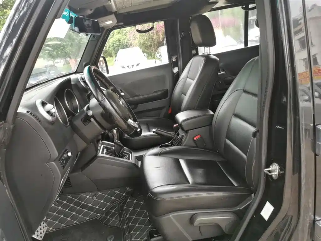 BAIC ORV Beijing Offroad BJ40 2016 Model 40L 2.3T Automatic 2WD Premium фото 15