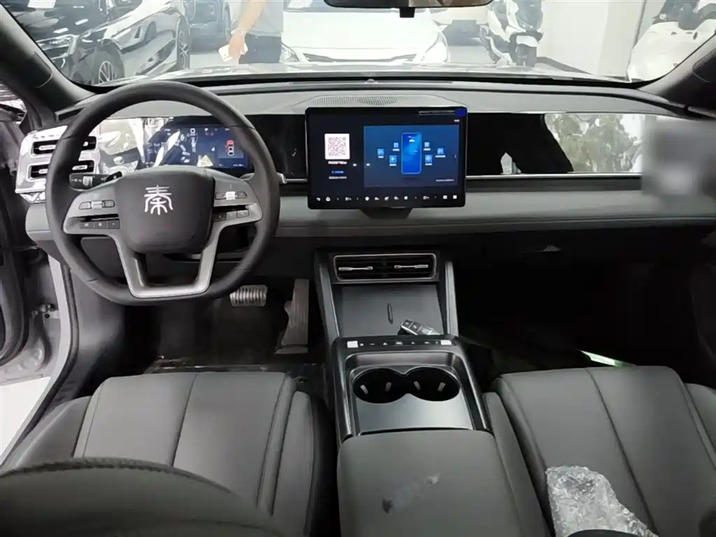 BYD Qin L 2026 Model DM-i Smart Drive Edition 128KM Pioneer фото 10