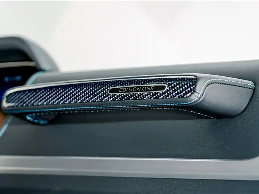 Mercedes-Benz G-Class New Energy 2025 G580 Launch Special Edition фото 20