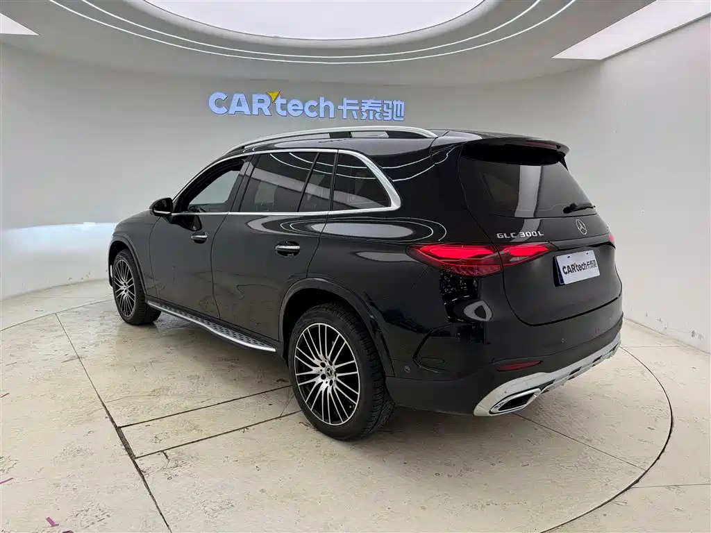Mercedes-Benz GLC 2023 GLC 300 L 4MATIC Luxury 7-Seater фото 5