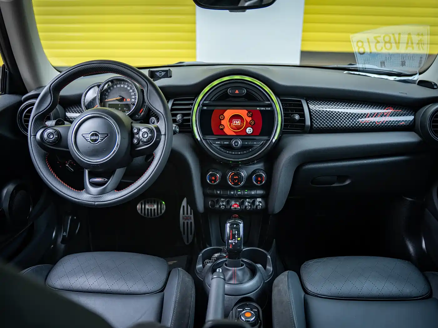 MINI 2019 2.0T COOPER S Classic фото 9