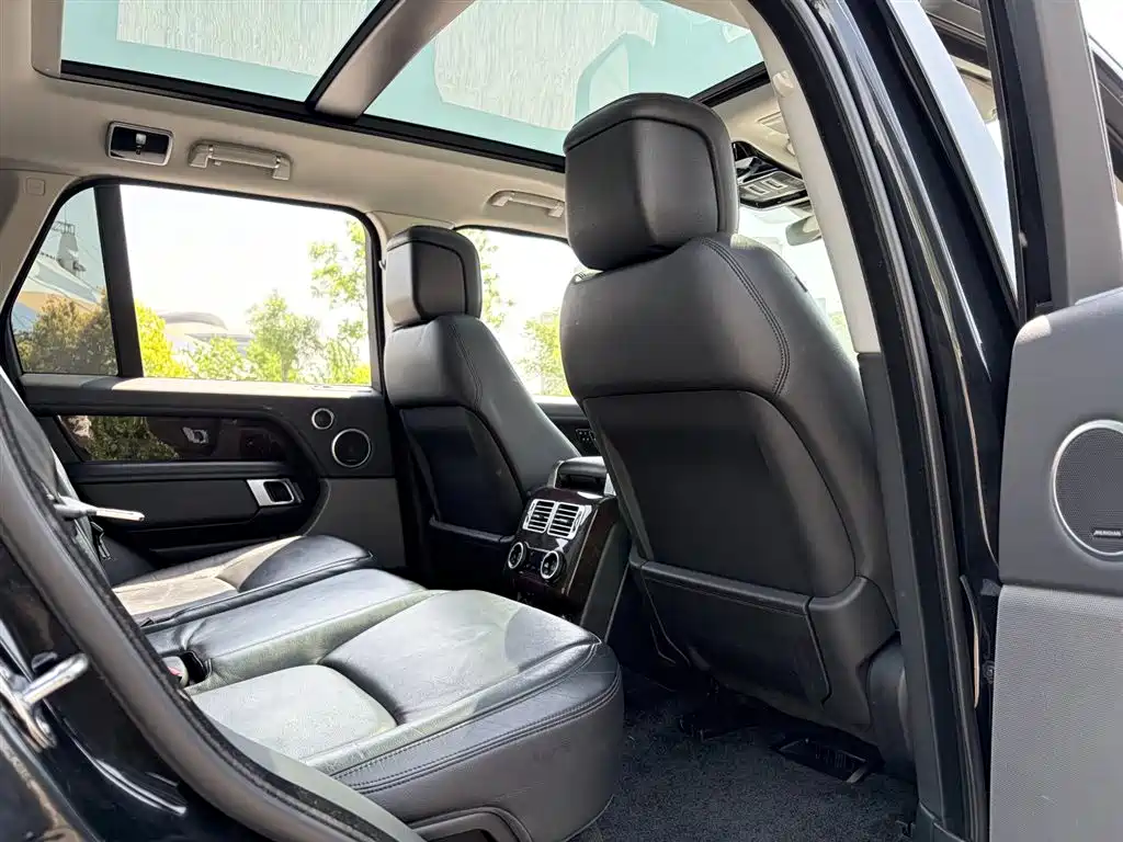 Land Rover Range Rover 2020 3.0 L6 Shengshi Edition фото 10