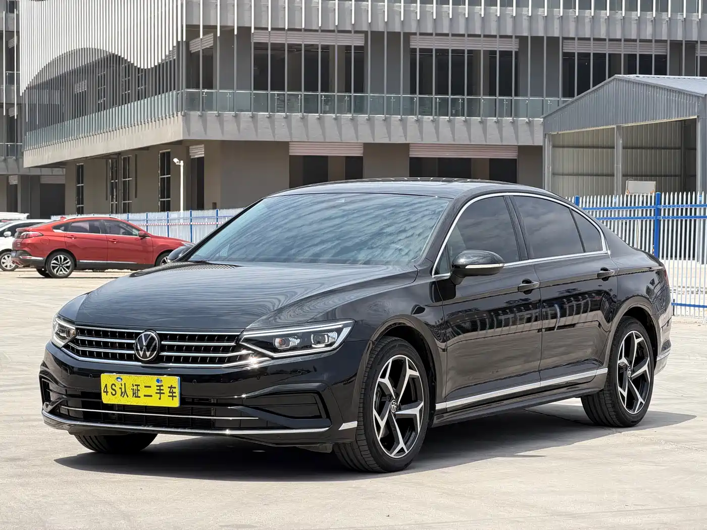 Volkswagen Magotan 2025 Popular Edition 330TSI DSG Luxury