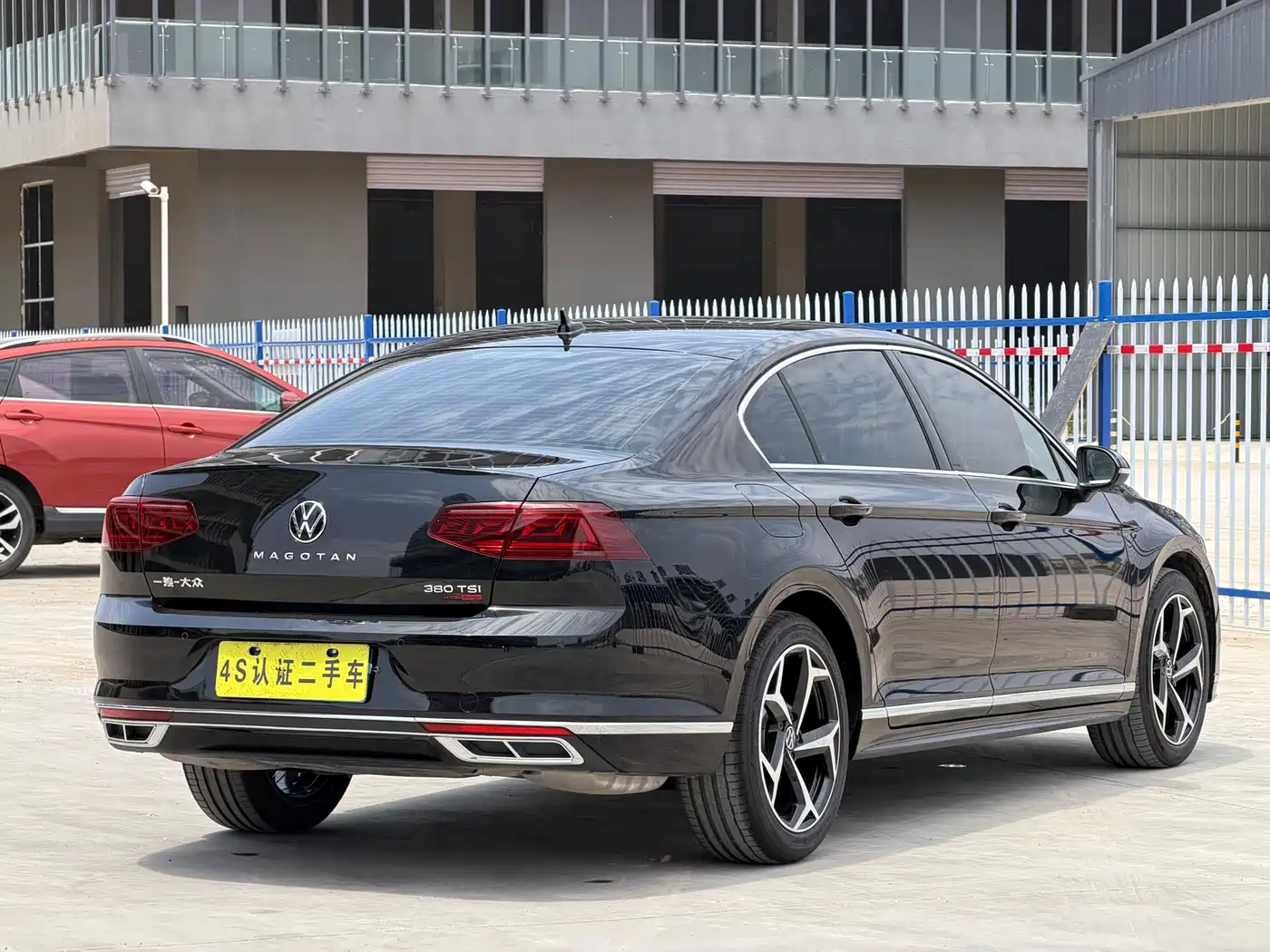 Volkswagen Magotan 2025 Popular Edition 330TSI DSG Luxury фото 20