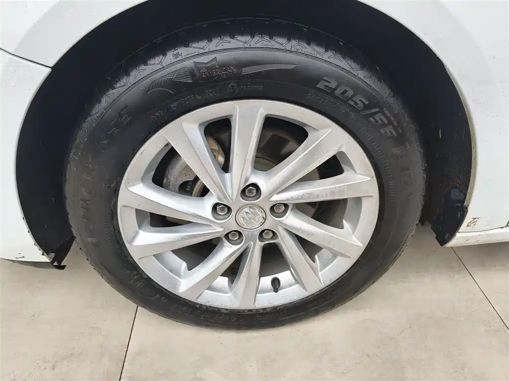 Buick Verano 2017 Sedan 15S Automatic Leading фото 23
