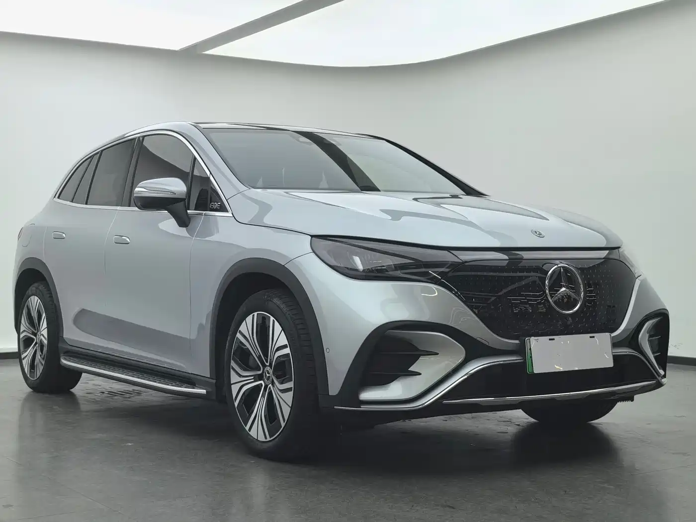Mercedes-Benz EQE SUV 2023 350 4MATIC Luxury Edition фото 3