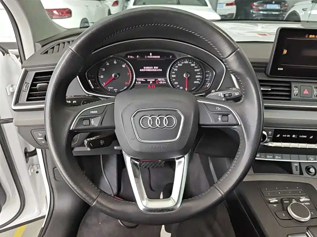 Audi Q5L 2018 40 TFSI Premium Progressive China VI фото 11