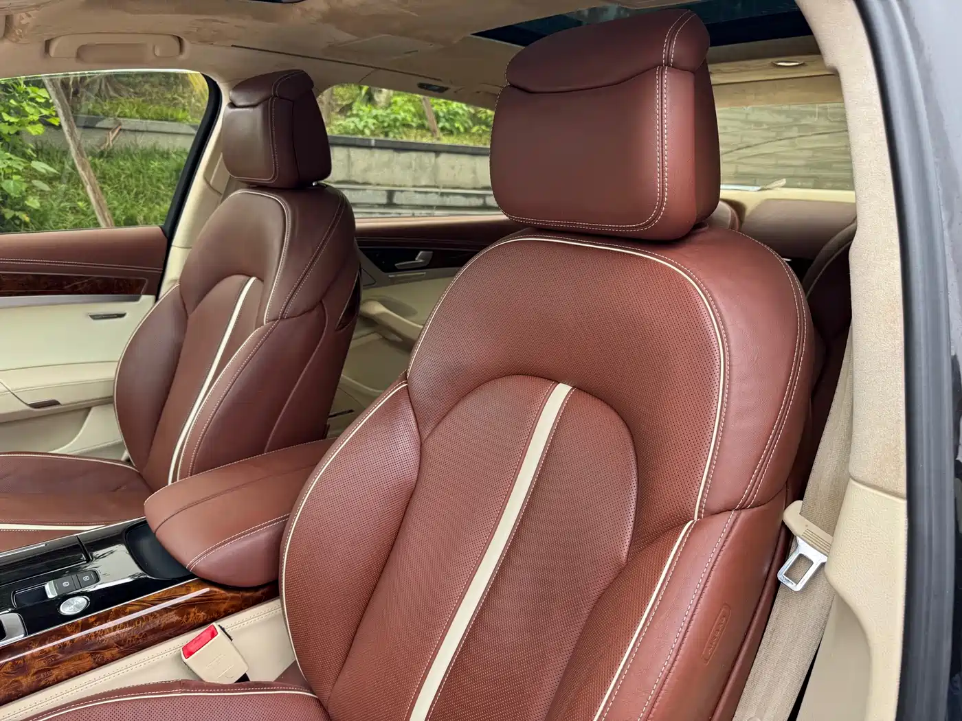 Audi A8 2013 A8L 45 TFSI quattro Exclusive фото 10