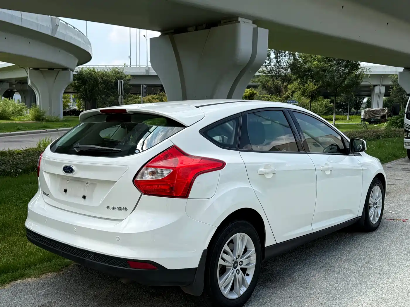 Ford Focus 2014 2012 Hatchback 1.6L Automatic Comfort