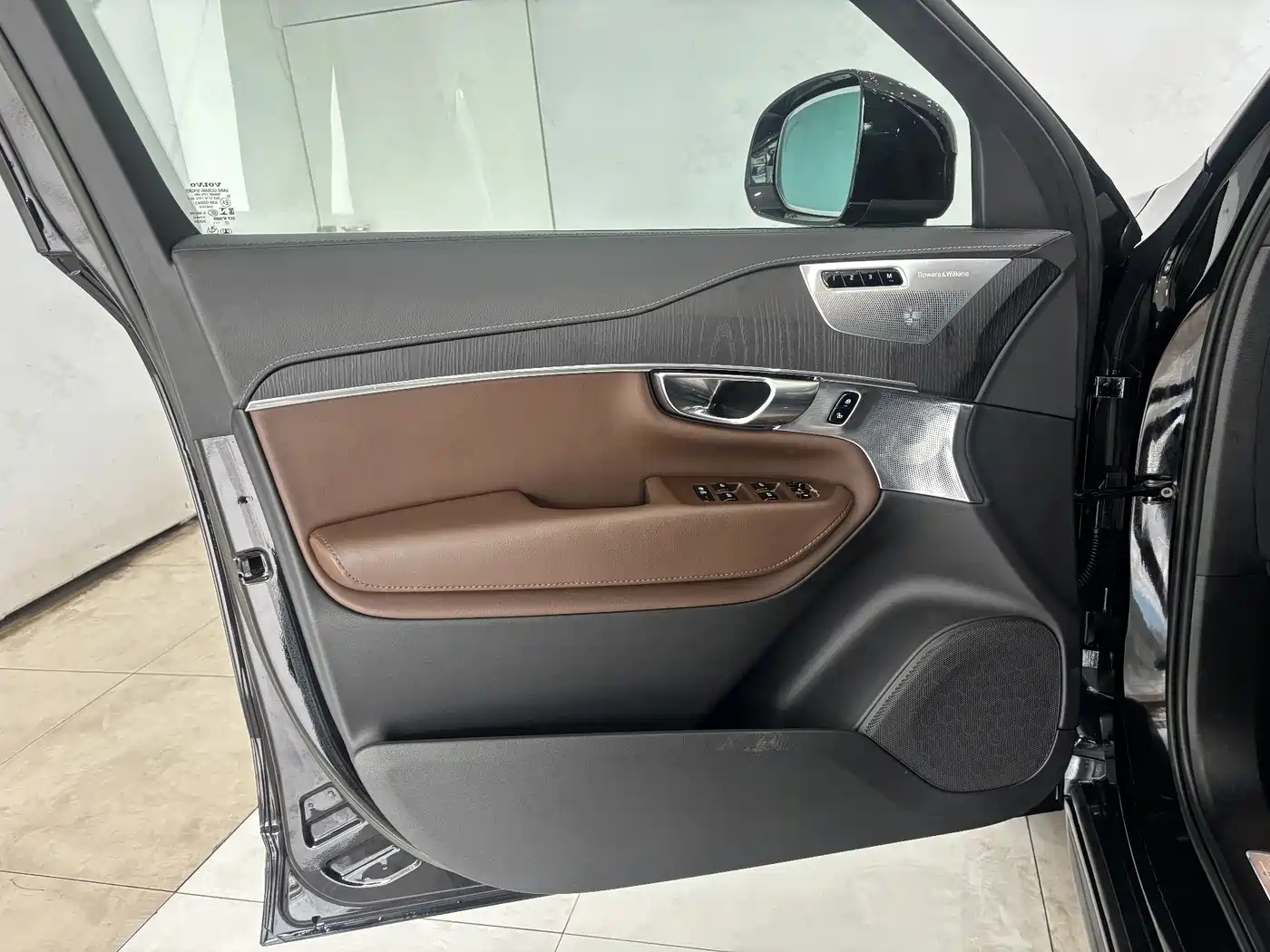 Volvo XC90 2023 B6 Smart Elegance Luxury Edition 7-Seater фото 10
