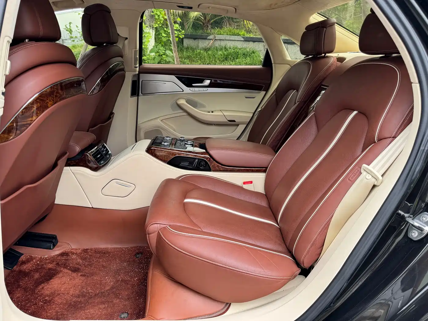 Audi A8 2013 A8L 45 TFSI quattro Exclusive фото 13