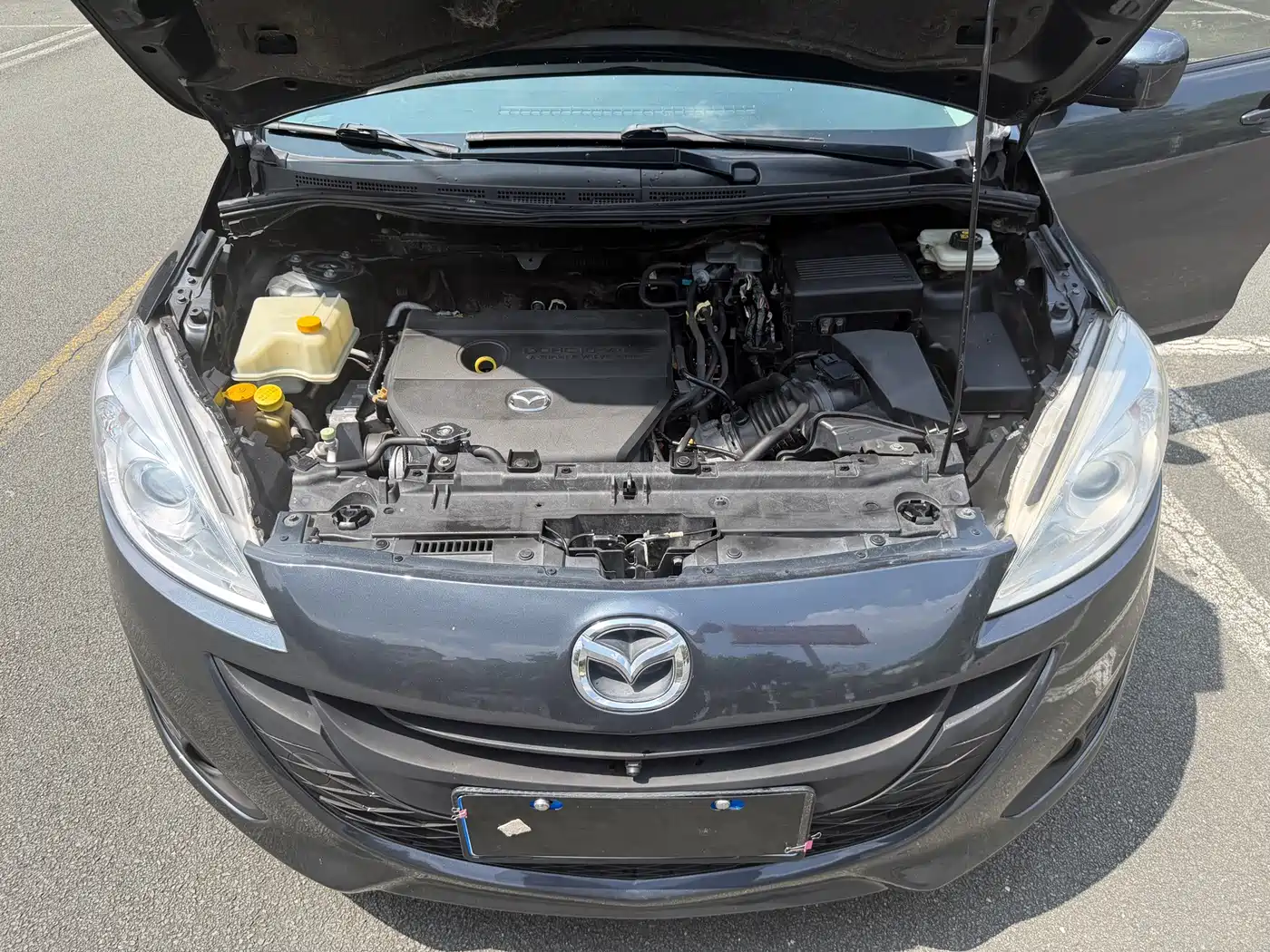 Mazda Mazda5 2011 2011 2.0L Automatic Comfort