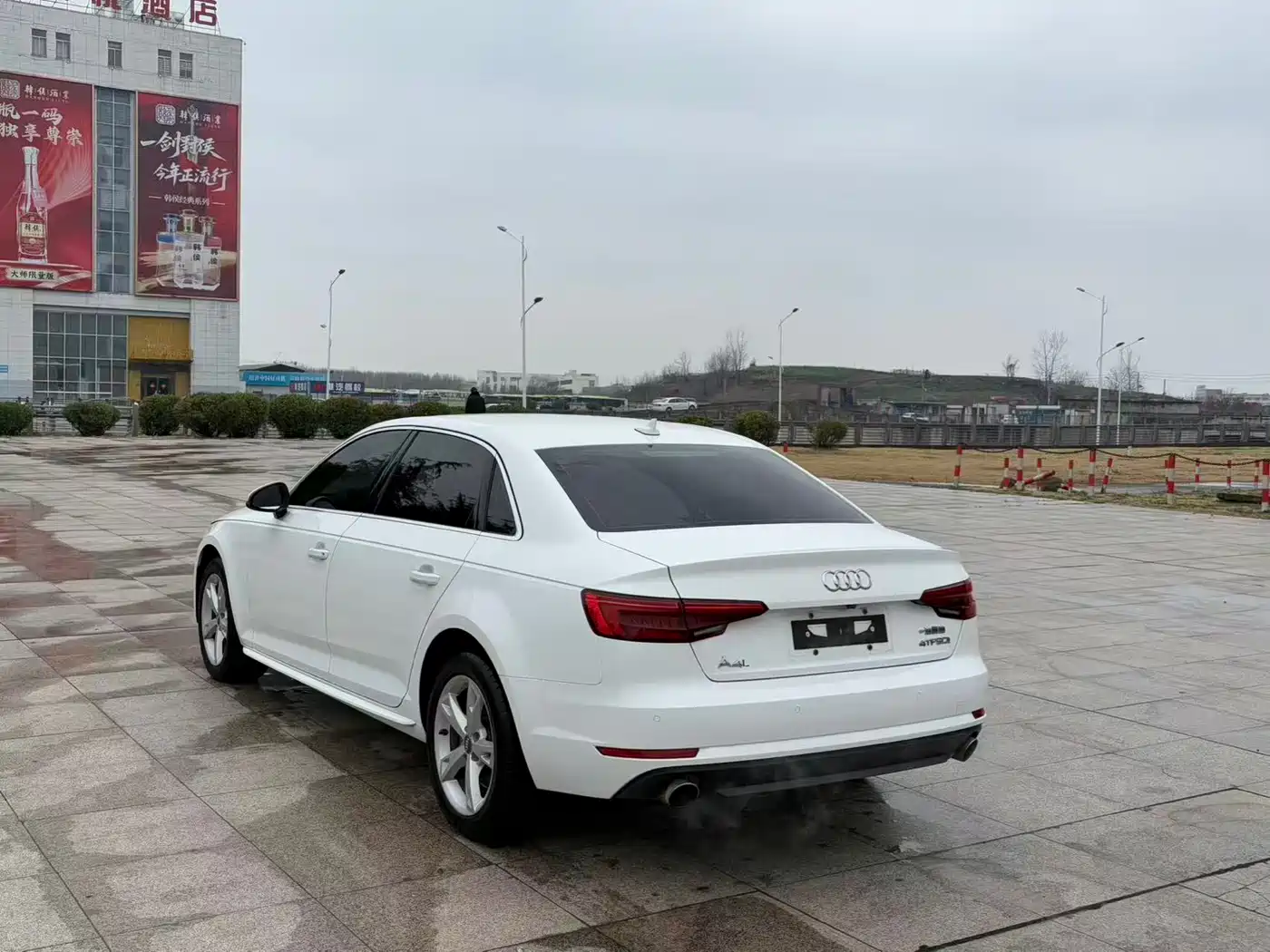 Audi A4L 2017 40 TFSI Progressive фото 9