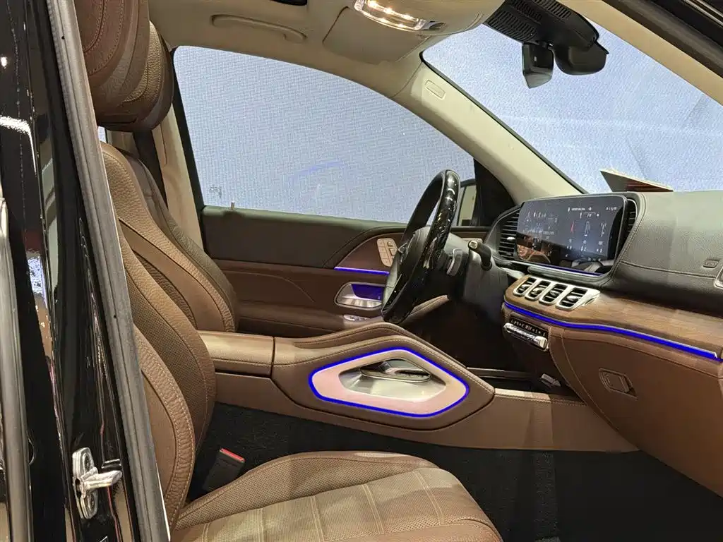 Mercedes-Benz GLS 2024 Model GLS 450 4MATIC Luxury фото 22