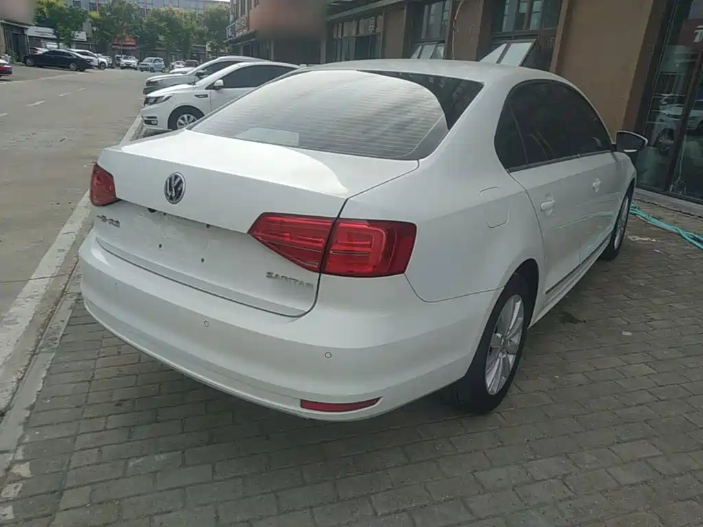 Фото 7 - Volkswagen Sagitar
