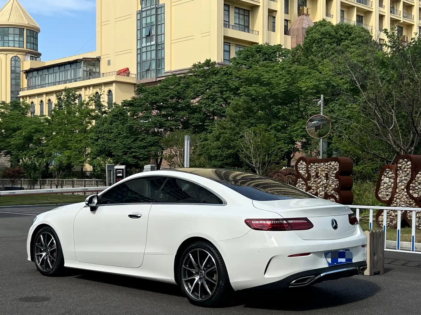 Mercedes-Benz E-Class (Import) 2021 E 260 Coupe фото 4
