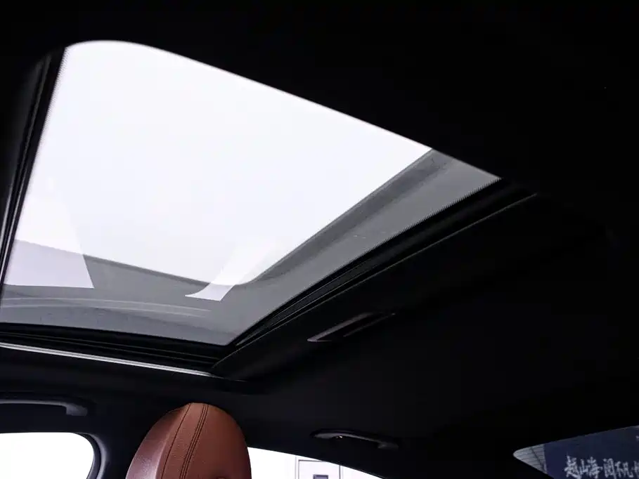 Mercedes-Benz CLS 2022 CLS 300 Luxury фото 10