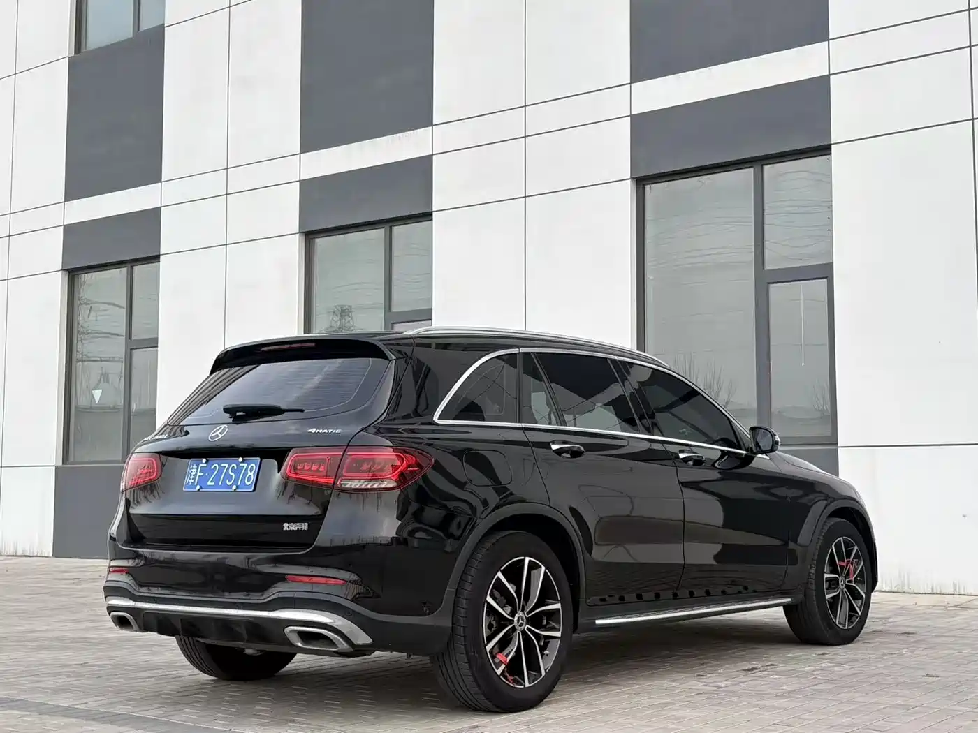 Mercedes-Benz GLC 2021 GLC 300 L 4MATIC Sporty фото 9