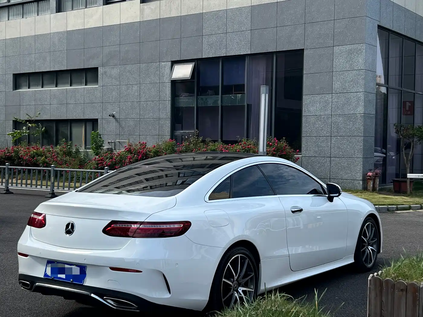 Mercedes-Benz E-Class (Import) 2021 E 260 Coupe фото 6